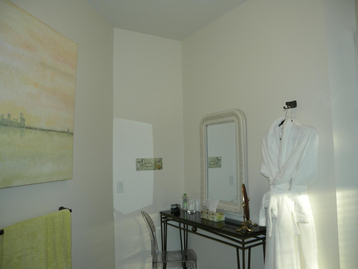 Collins House B And B Ganges Luaran gambar